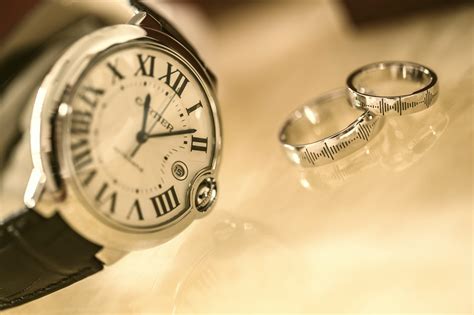 why cartier so expensive - best cartier watch for investment.